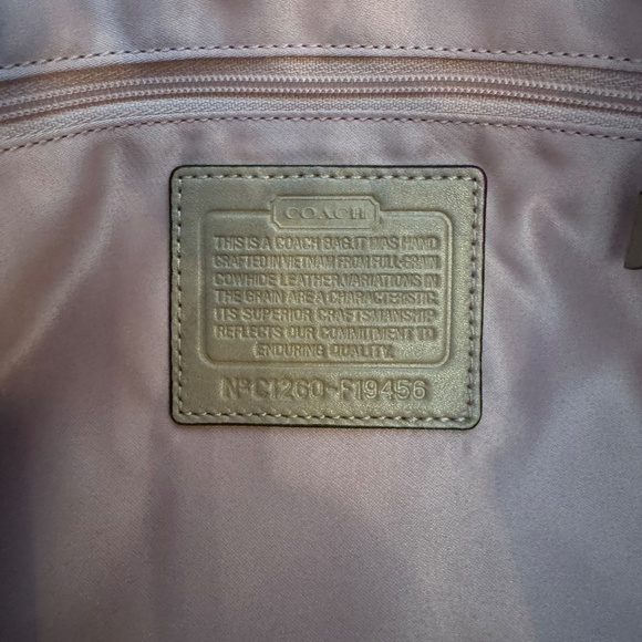 🌟 Perfect! COACH Madison Shiny Beige Leather Tote Shoulder Bag - Picture 8 of 12
